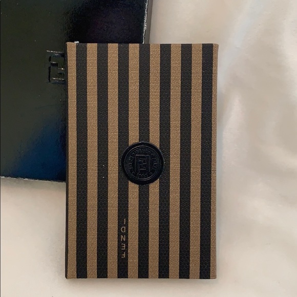 FENDI PHONE BOOK - Picture 2 of 7